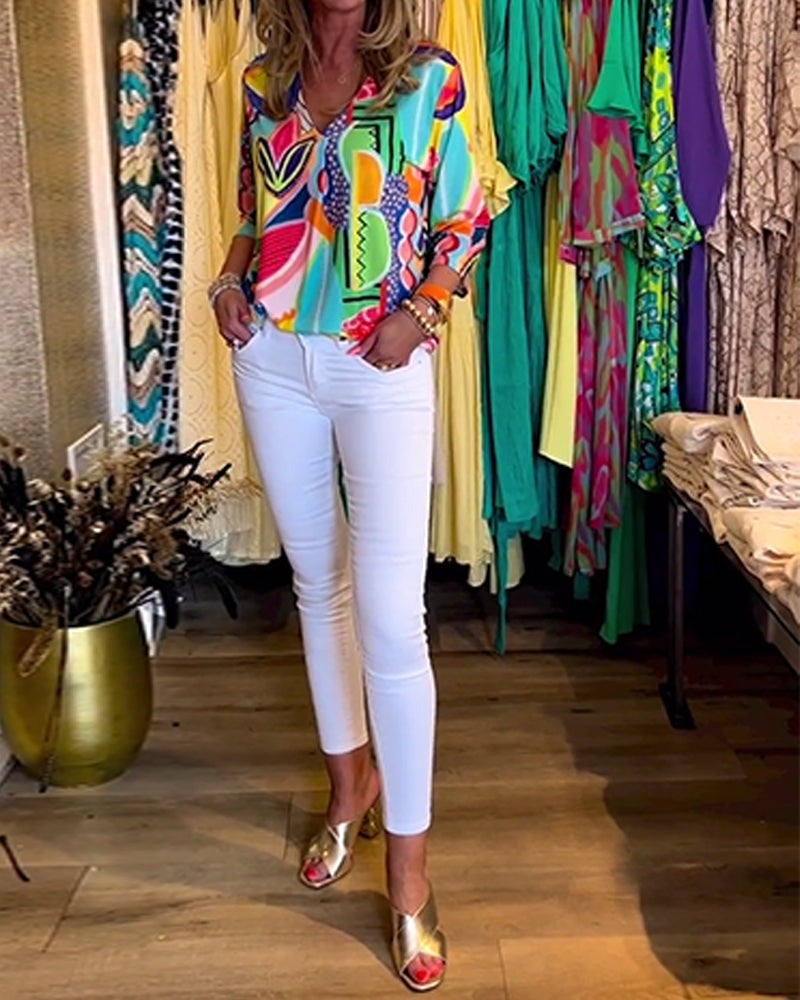 Blouse pour femmes avec imprimé coloré et coupe décontractée Chic und Stil