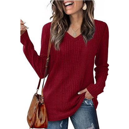 Pull féminin à col en V à la mode avec structure en côtes Chic und Stil