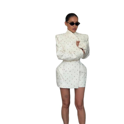 Robe blazer tendance pour femmes avec design floral et coupe cintrée Chic und Stil