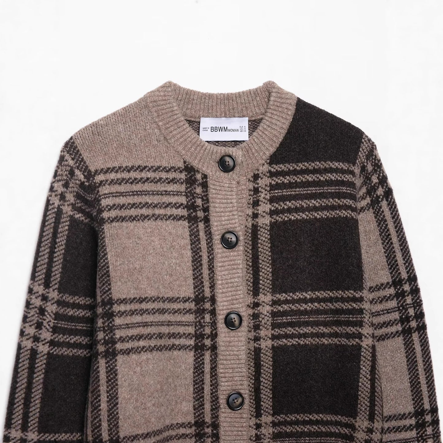 Dames cardigan à carreaux avec boutonnière et matériau doux Chic und Stil