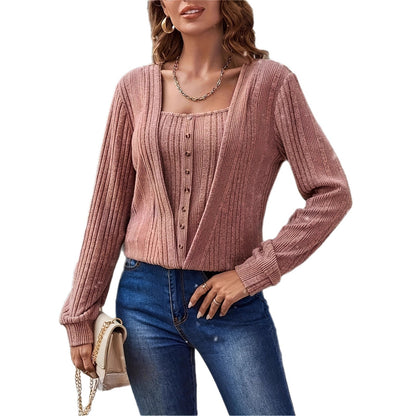 Pull-over en tricot pour femmes avec décolleté en V profond et détails de boutons Chic und Stil