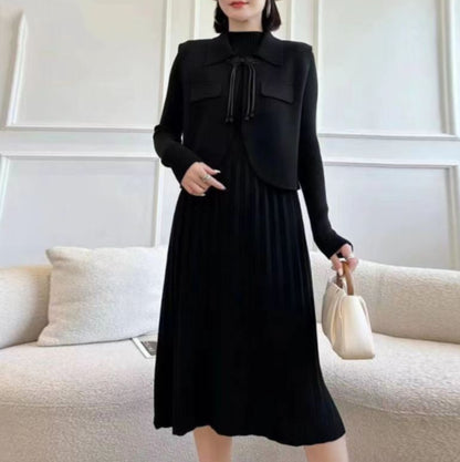 Robe en tricot pour dames avec design de blazer combiné et fine structure côtelée Chic und Stil