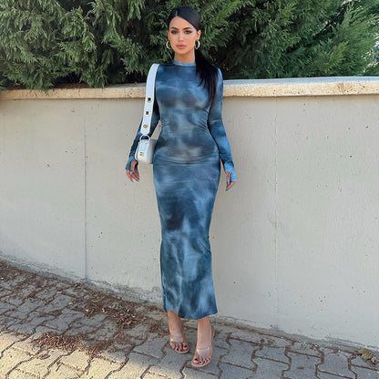 Robe maxi ajustée pour femmes avec manches longues et motif batik moderne Chic und Stil