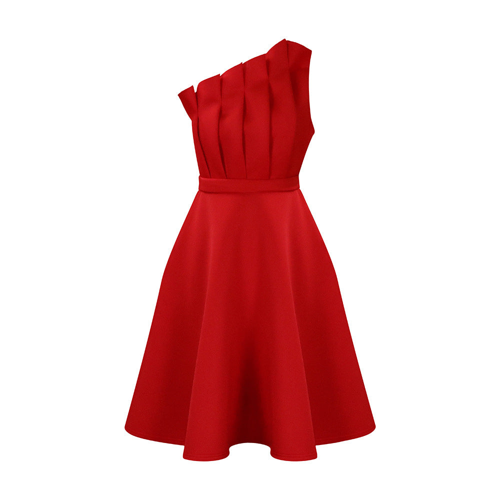 Robe charmante à une épaule pour dames avec drapé et ceinture cintrée Chic und Stil