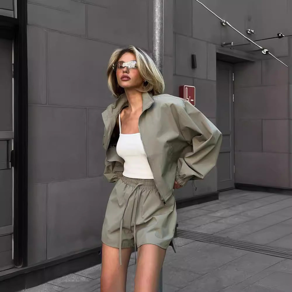 Chic and Style women's shorts and sports jacket set