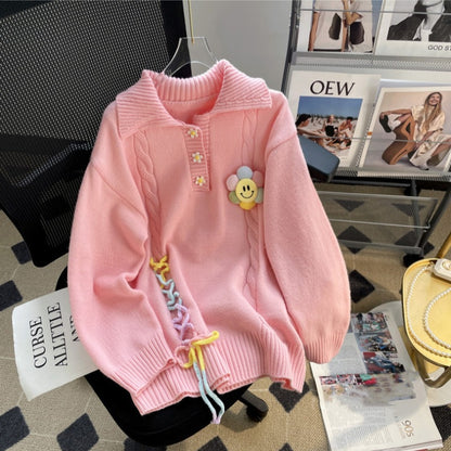 Pull en grosse maille pour femmes avec des applications colorées et un col à structure côtelée Chic und Stil