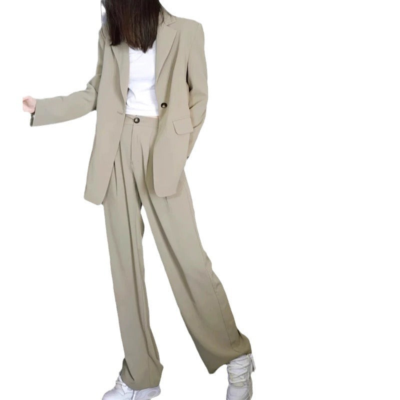 Veste et pantalon minimaliste ajusté pour femmes Chic und Stil