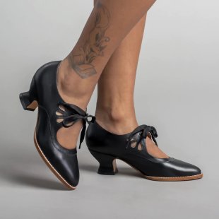 Chaussures élégantes pour femmes à lacets avec ouverture moderne et design classique Chic und Stil