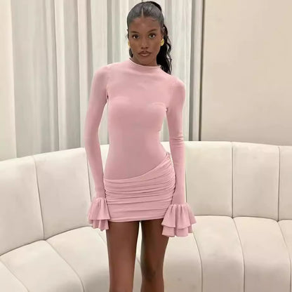 Robe courte ajustée pour femme avec des manches volumineuses et des fronces Chic und Stil
