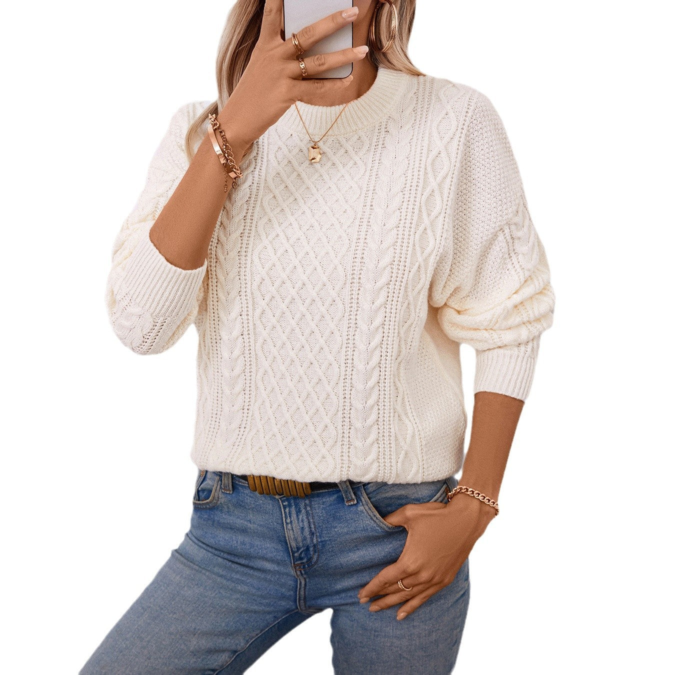 Pull-over en maille épaisse pour femmes avec un motif de torsades raffiné et un col rond Chic und Stil
