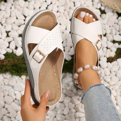 Sandales à brides pour femmes avec semelle anatomique et semelle compensée confortable Chic und Stil
