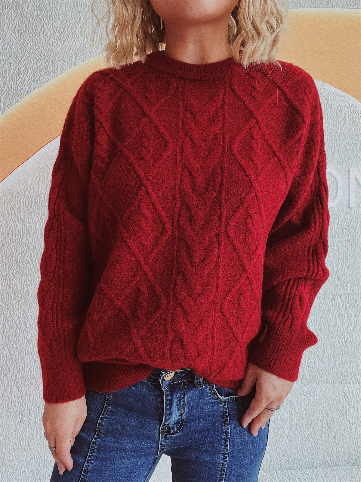 Pull en gros tricot pour femmes avec un élégant design en torsades et une coupe décontractée Chic und Stil