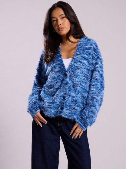 Cardigan décontracté pour femmes en tissu structuré pelucheux Chic und Stil