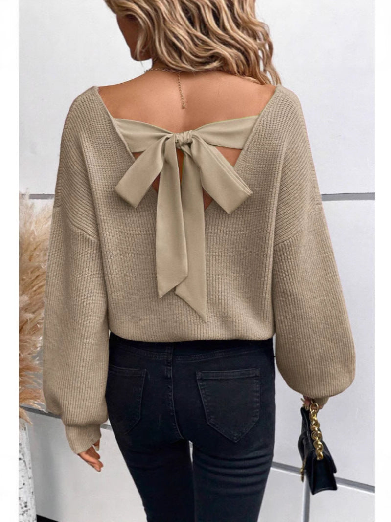 Pull femme avec un design d'encolure à nœud élégant Chic und Stil
