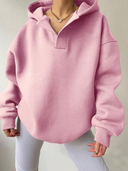 Oversized hoodie for women with trendy collar and voluminous sleeves Chic and Style