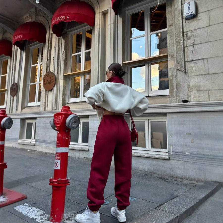 Ladies Casual Fit Sweatshirt and Comfortable Chic Sport Pants Set