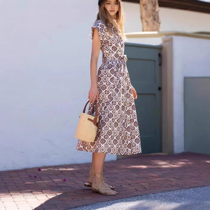 Robe maxi femme avec un élégant motif floral et un raffinement de taille Chic und Stil