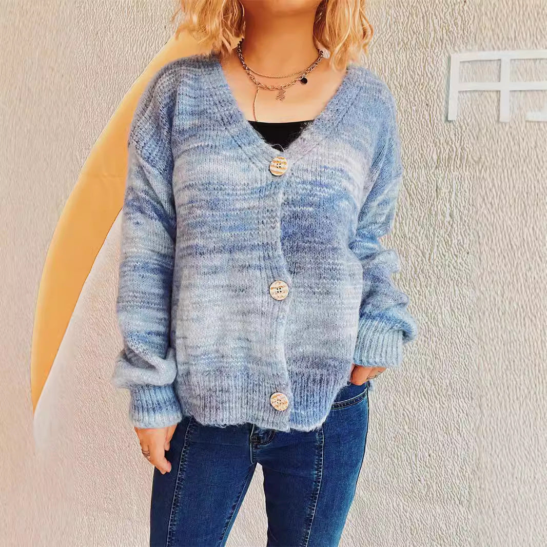 Cardigan pour femmes en tricot épais avec un design de boutons à la mode et un matériau doux Chic und Stil