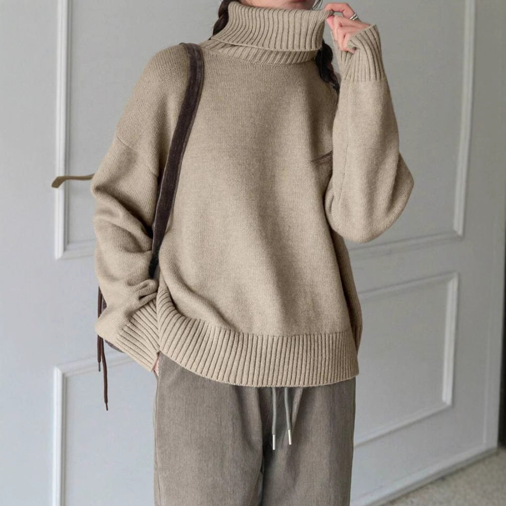 Pull à col roulé féminin à coupe oversize et texture fine Chic und Stil