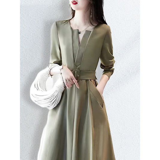 Robe midi ceinturée élégante pour femmes Chic und Stil