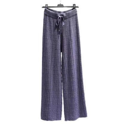 Loose linen pants for women with elastic waistband and striped design Chic und Stil
