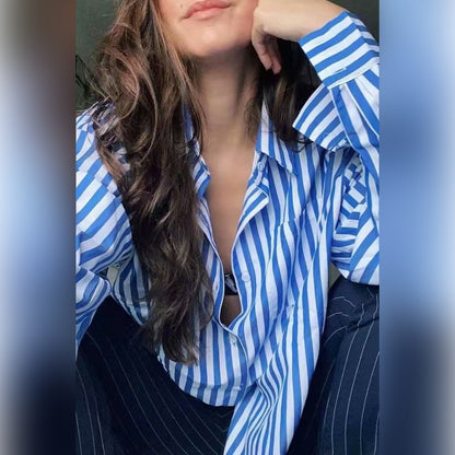 Chemise élégante pour dames avec un fin motif rayé et une poche poitrine pratique Chic und Stil