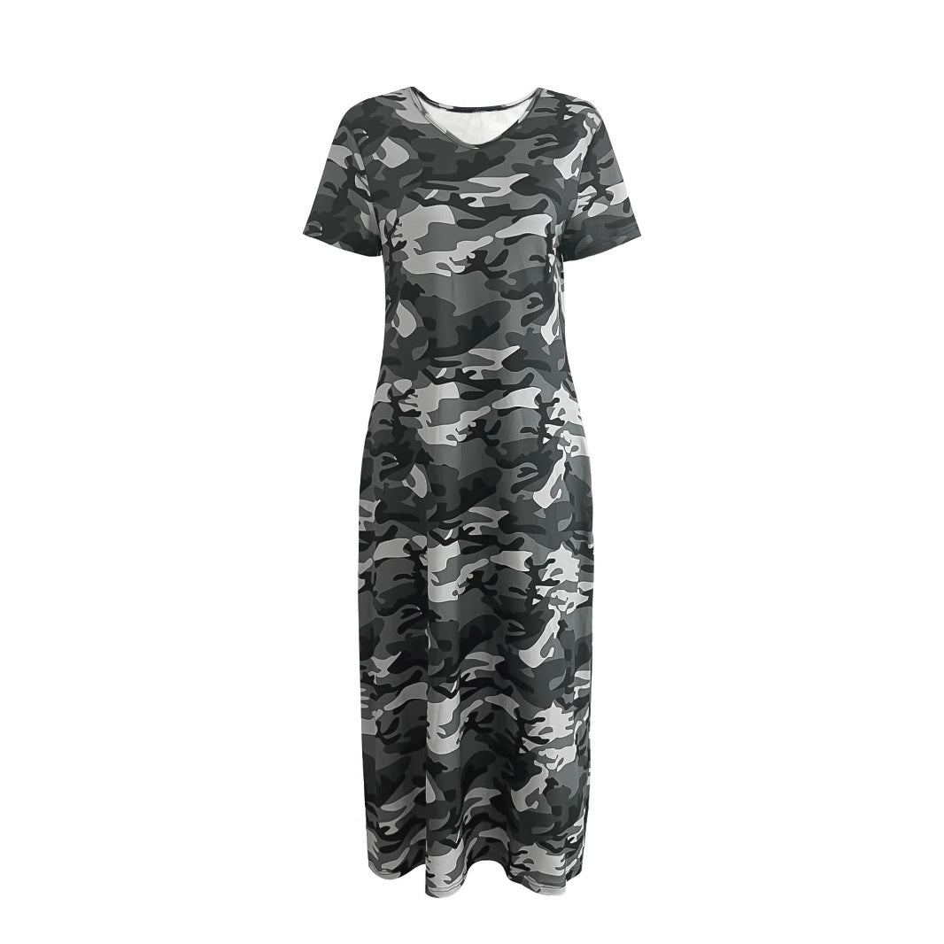 Robe maxi pour femmes avec un design camouflage moderne et des poches pratiques Chic und Stil