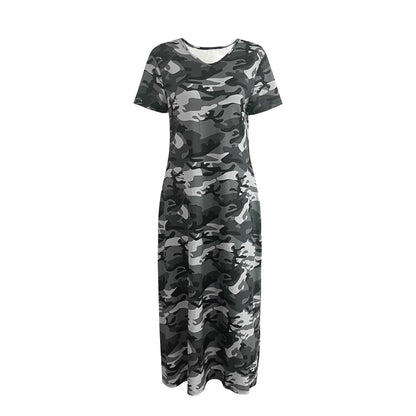 Robe maxi pour femmes avec un design camouflage moderne et des poches pratiques Chic und Stil
