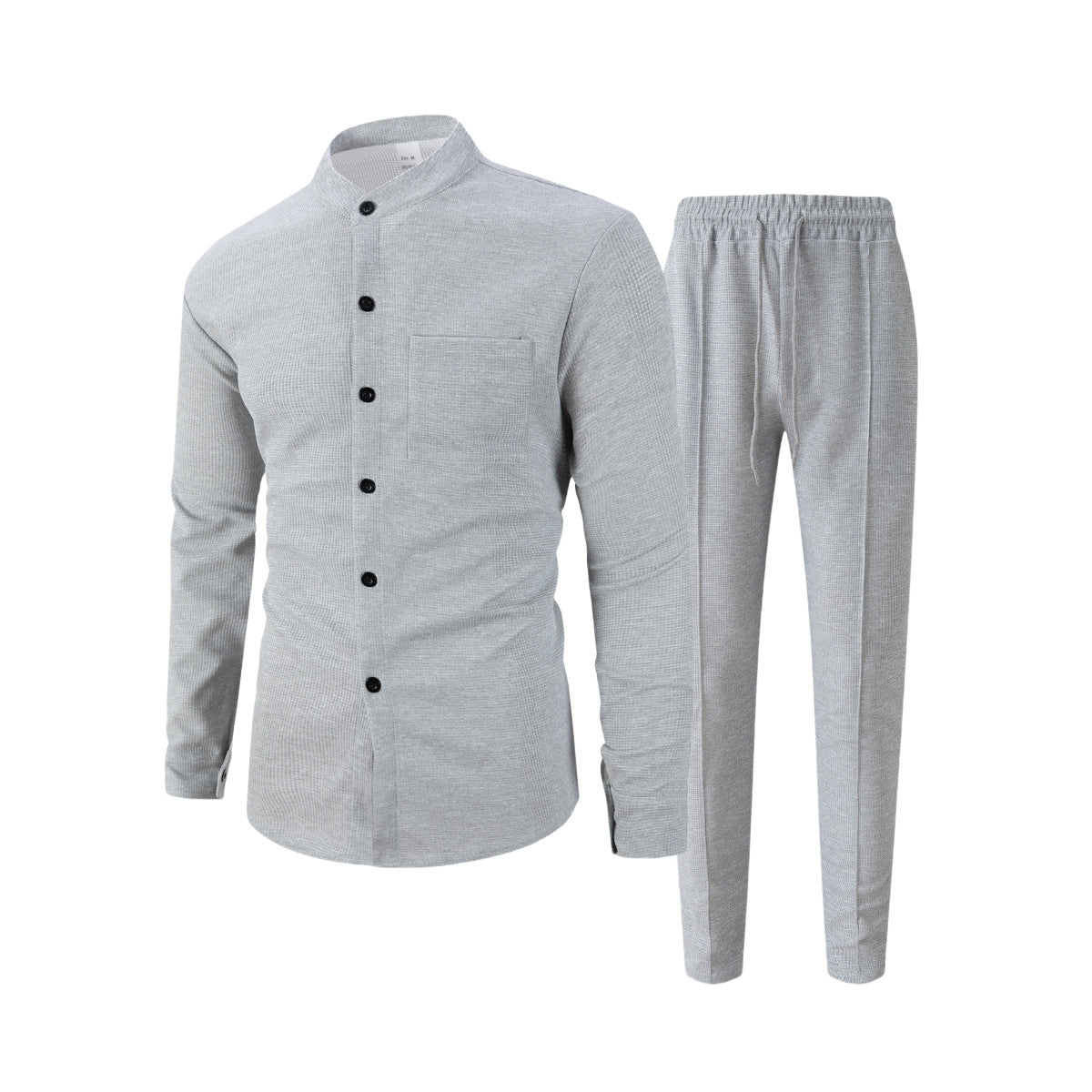 Costume de nuit confortable pour hommes avec haut respirant et pantalons élastiques Chic und Stil
