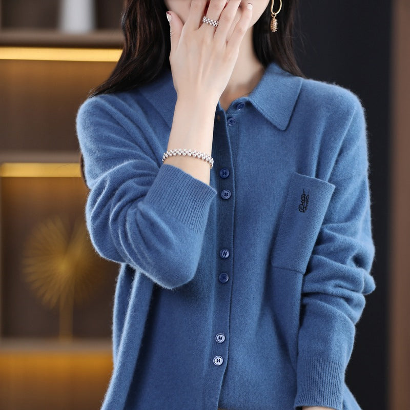 Cardigan à manches longues pour femmes avec col élégant et patte de boutonnage pratique Chic & Stil