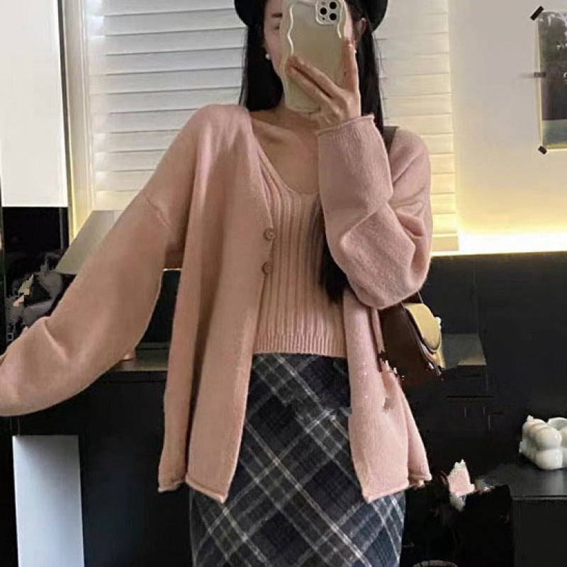 Cardigan en tricot décontracté pour femmes avec une fine texture et de gros boutons Chic und Stil