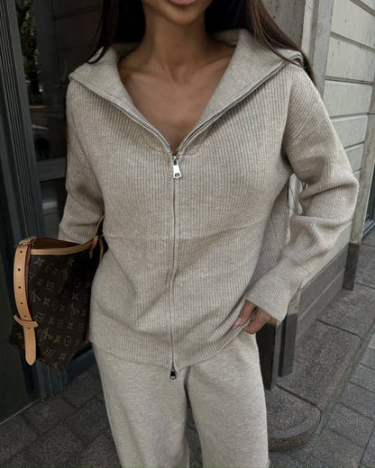 Pull à fermeture éclair pour femmes au design côtelé avec coupe décontractée Chic und Stil