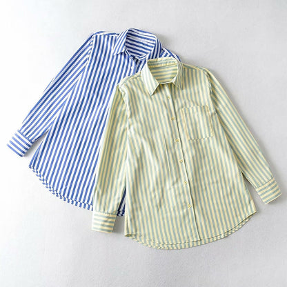 Chemise élégante pour dames avec un fin motif rayé et une poche poitrine pratique Chic und Stil
