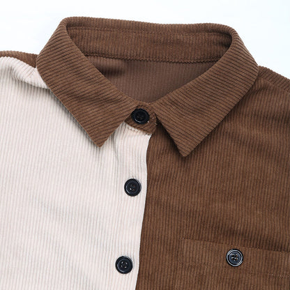 Chemise en velours côtelé pour femmes avec un design de blocs de couleurs à la mode et un caractère sportif Chic und Stil