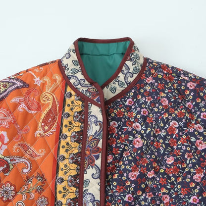 Quilted patchwork jacket for women with pockets and colorful design Chic and Style