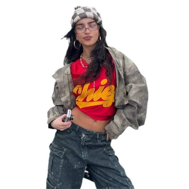 Casual cargo pants for women with innovative details and a modern fit Chic and Style