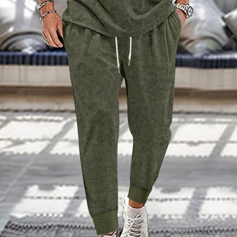 Ladies Comfortable Jogging Pants with Elastic Waist and Practical Pockets Chic and Style