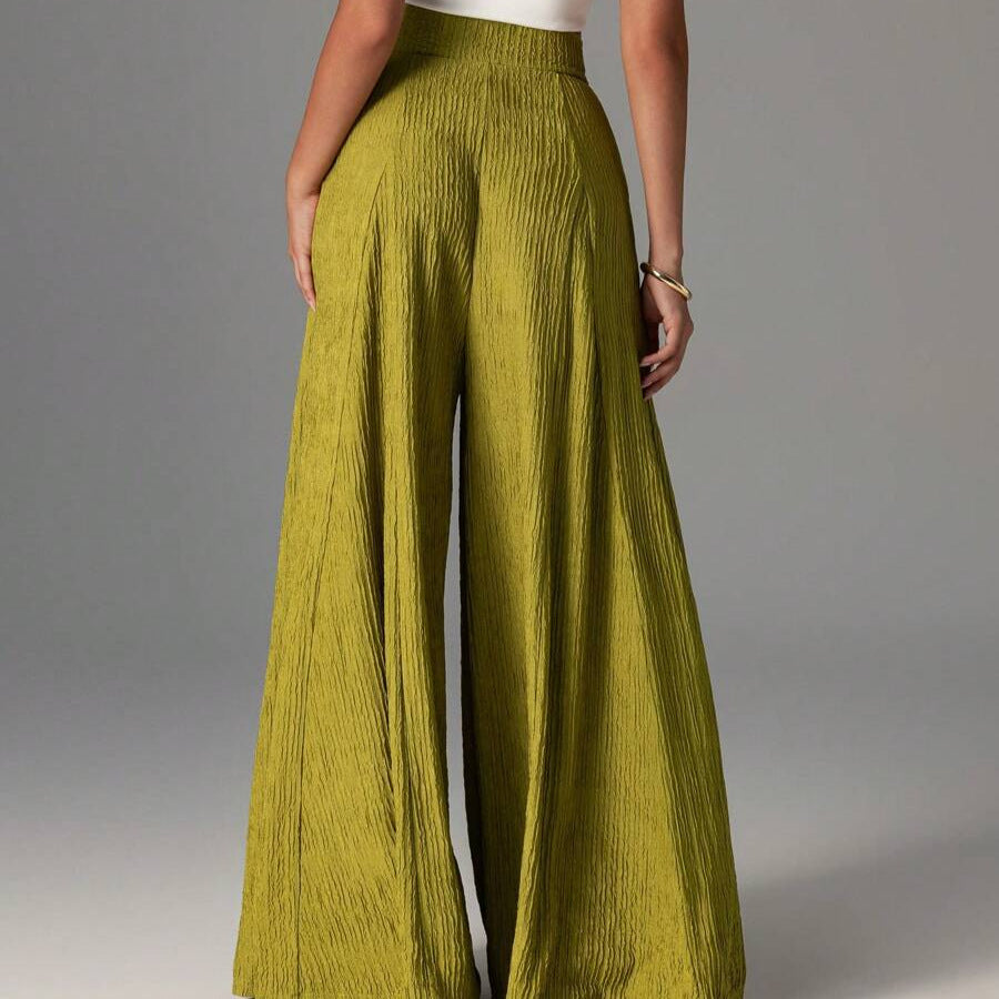 Wide pleated pants for women with high waist and elastic waistband Chic and Style