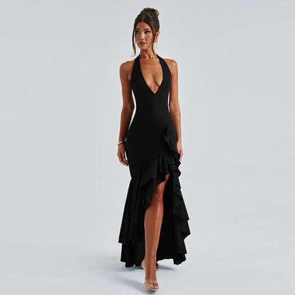 Robe de soirée à col halter à volants Chic und Stil