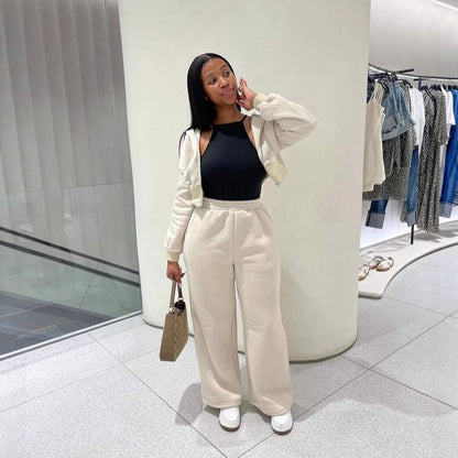 Women leisure jogging set with wide pants and cropped hoodie Chic and Style