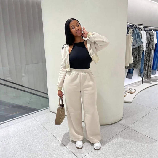 Women leisure jogging set with wide pants and cropped hoodie Chic and Style