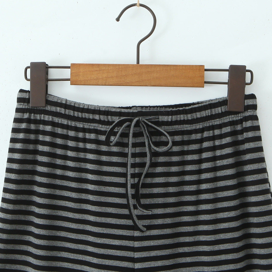 Wide striped pants for women with elastic waist Chic und Stil