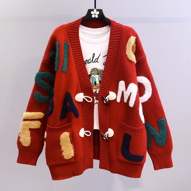 Dames gros tricot cardigan avec des appliqués colorés et de grandes poches Chic und Stil