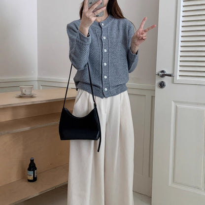 Dame cardigan en tricot avec motif texturé et boutons de haute qualité Chic und Stil