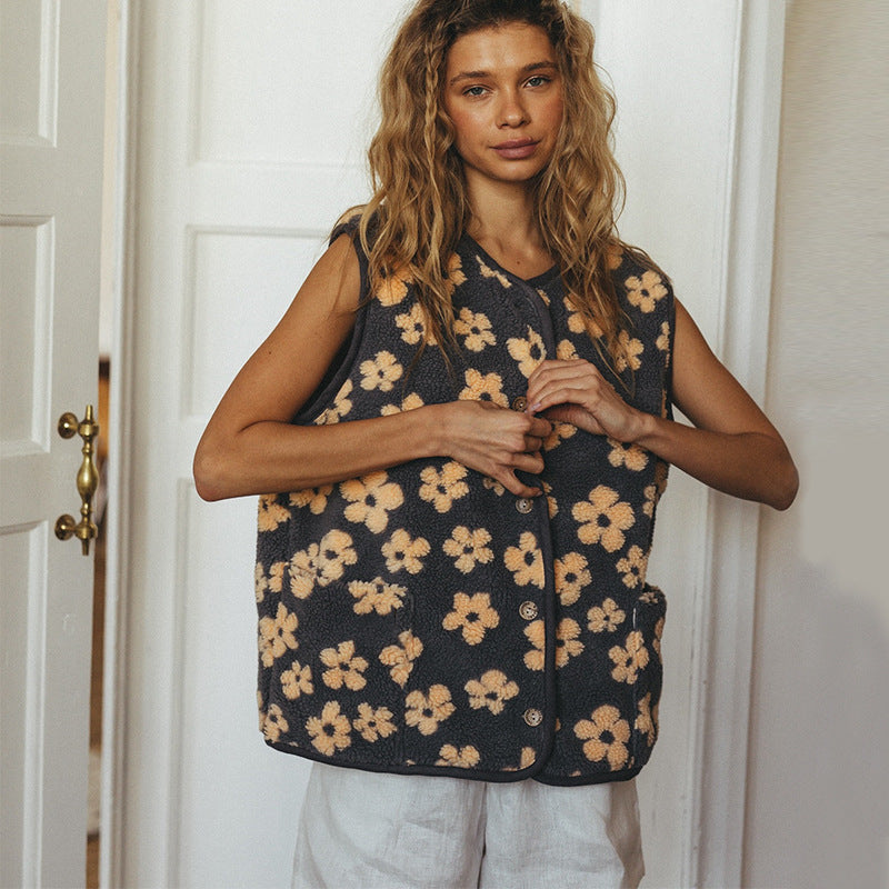 Dame gilet au design tricot confortable avec des motifs floraux Chic und Stil