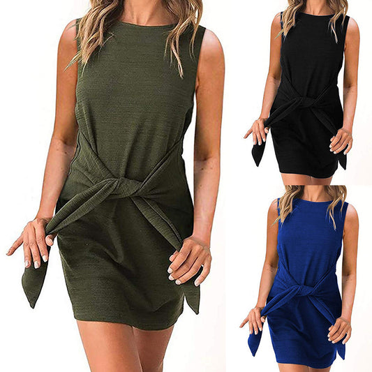 Robe mini femme avec ceinture à nouer ajustable et tissu texturé Chic und Stil
