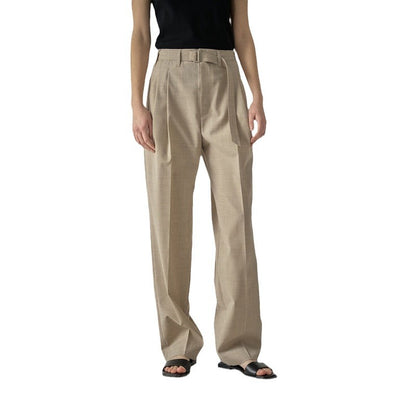 Elegant and widely cut women's suit pants with open side pockets Chic and Style