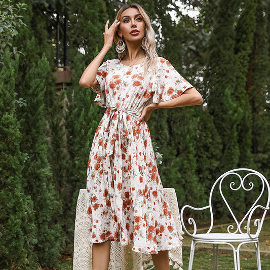 Robe midi portefeuille florale pour femmes avec manches cloche Chic und Stil