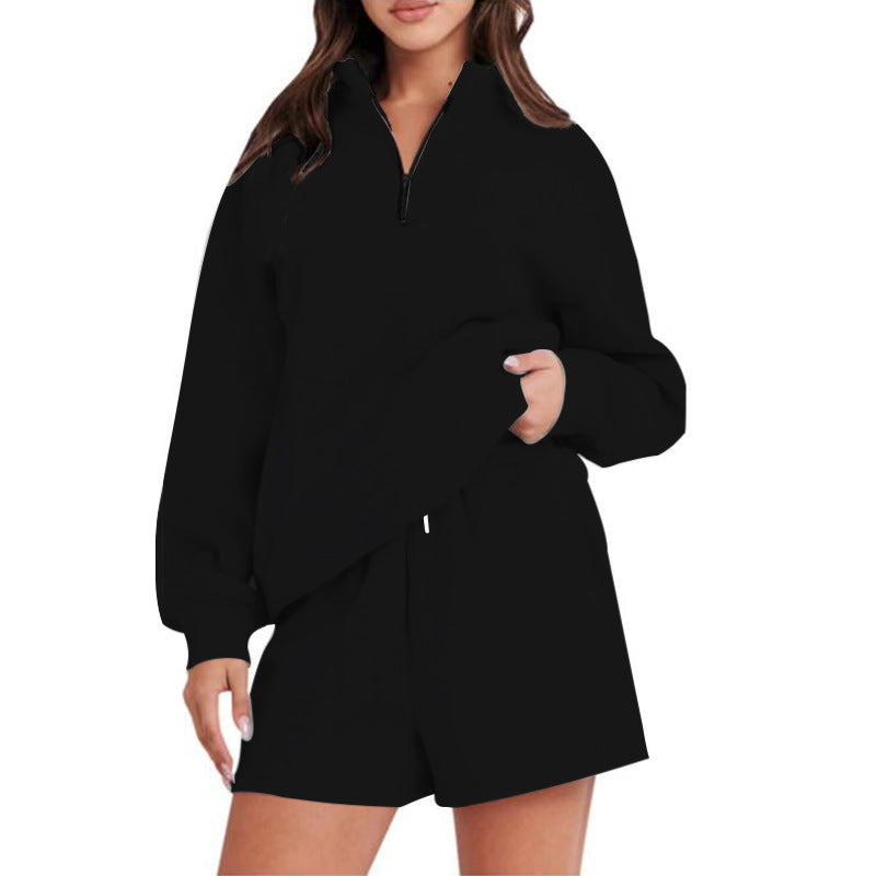 Ensemble de loisirs confortable pour femmes avec fermeture éclair à mi-hauteur et shorts Chic und Stil