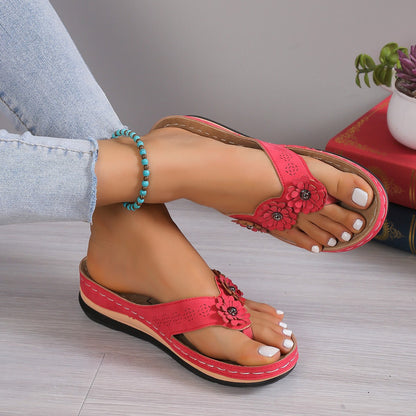 Sandales à talons ouverts pour femmes Chic und Stil décorées de fleurs